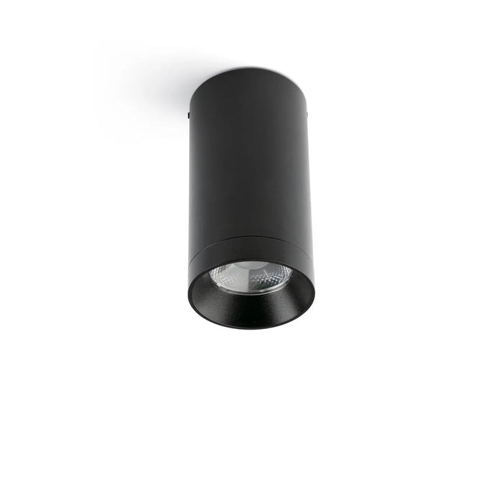 Plafonnier extérieur Puk noir Ø 5,8 cm, angle 15°, de Faro Barcelona