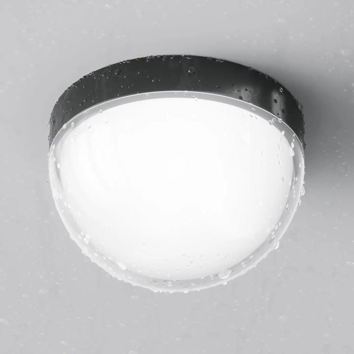Plafonnier extérieur en acier noir avec dôme en verre dépoli et indice ip65 pour luminaire extérieur mon
