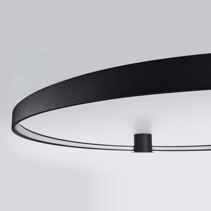 Luminaire plafonnier rio noir avec anneau d’aluminium matte et cercle lumineux à led intégré plafonnier led