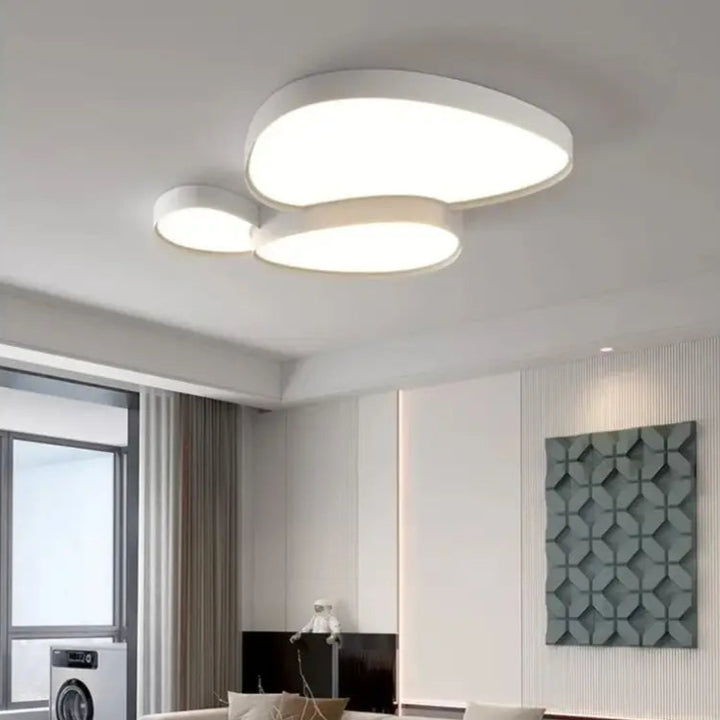 Plafonnier LED design à formes organiques modernes
