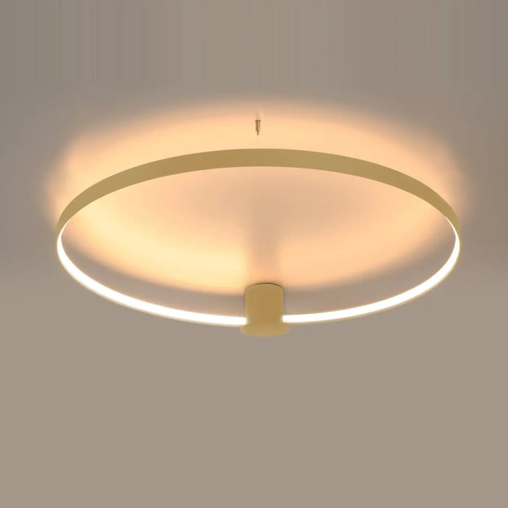 Plafonnier rio moderne avec modules led et efficacité lumineuse élevée finition doré mat éclat chaud 3000k