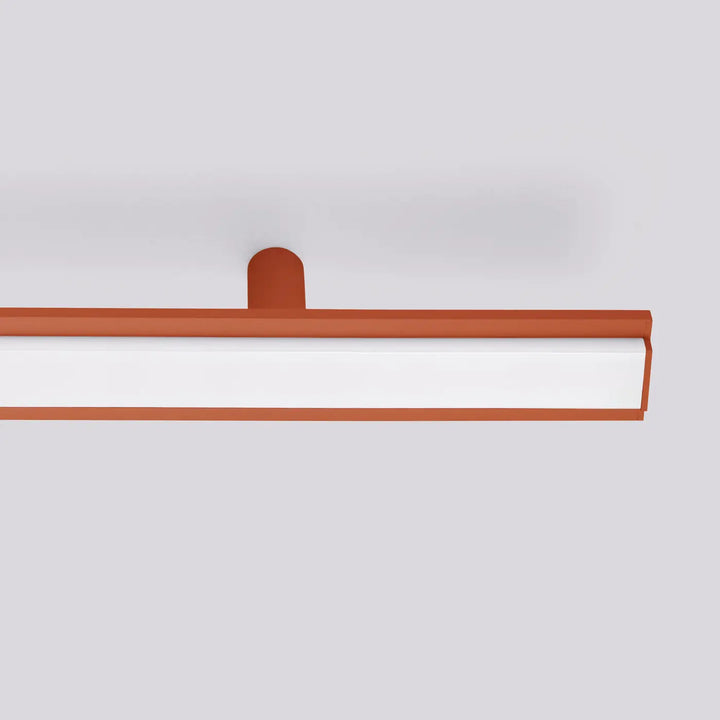 Luminaire plafonnier design minimaliste collection lagom allie avec cadre terracotta mat et diffuseur blanc à excellente finition