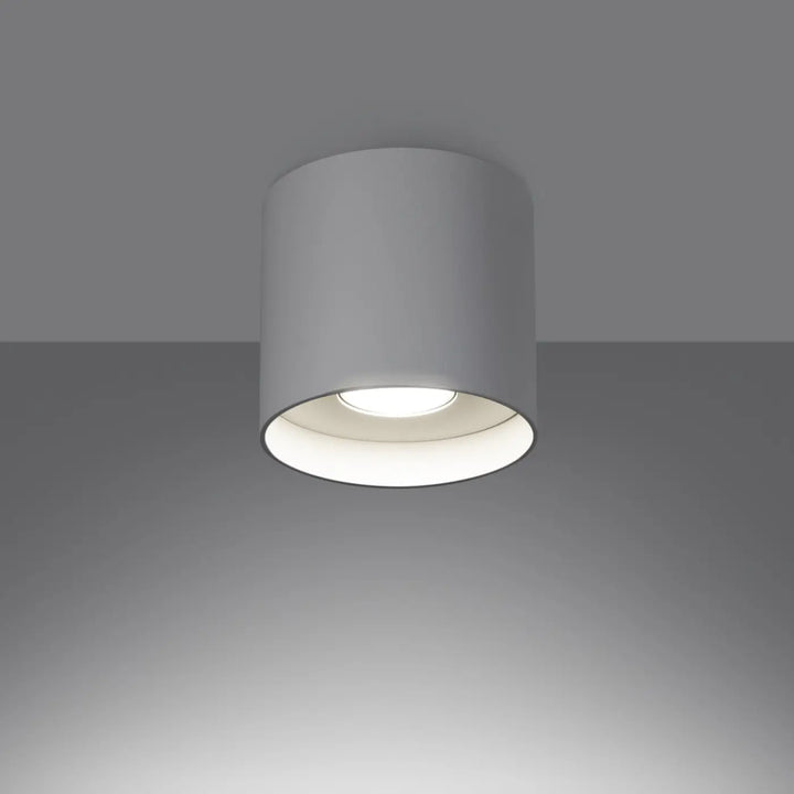 Luminaire plafonnier blanc allumé
