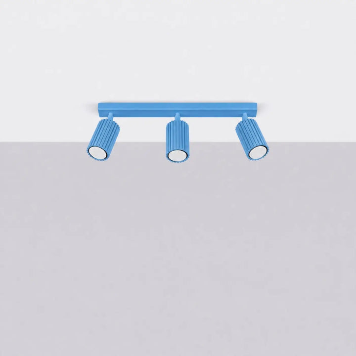 Luminaire Plafonnier bleu clair éteinte, vue rapprochée