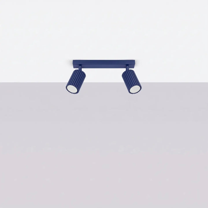Luminaire Plafonnier outremer éteinte, vue rapprochée
