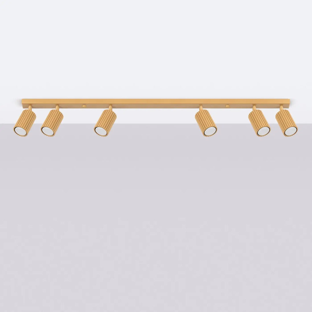 Luminaire Plafonnier doré éteinte, vue rapprochée
