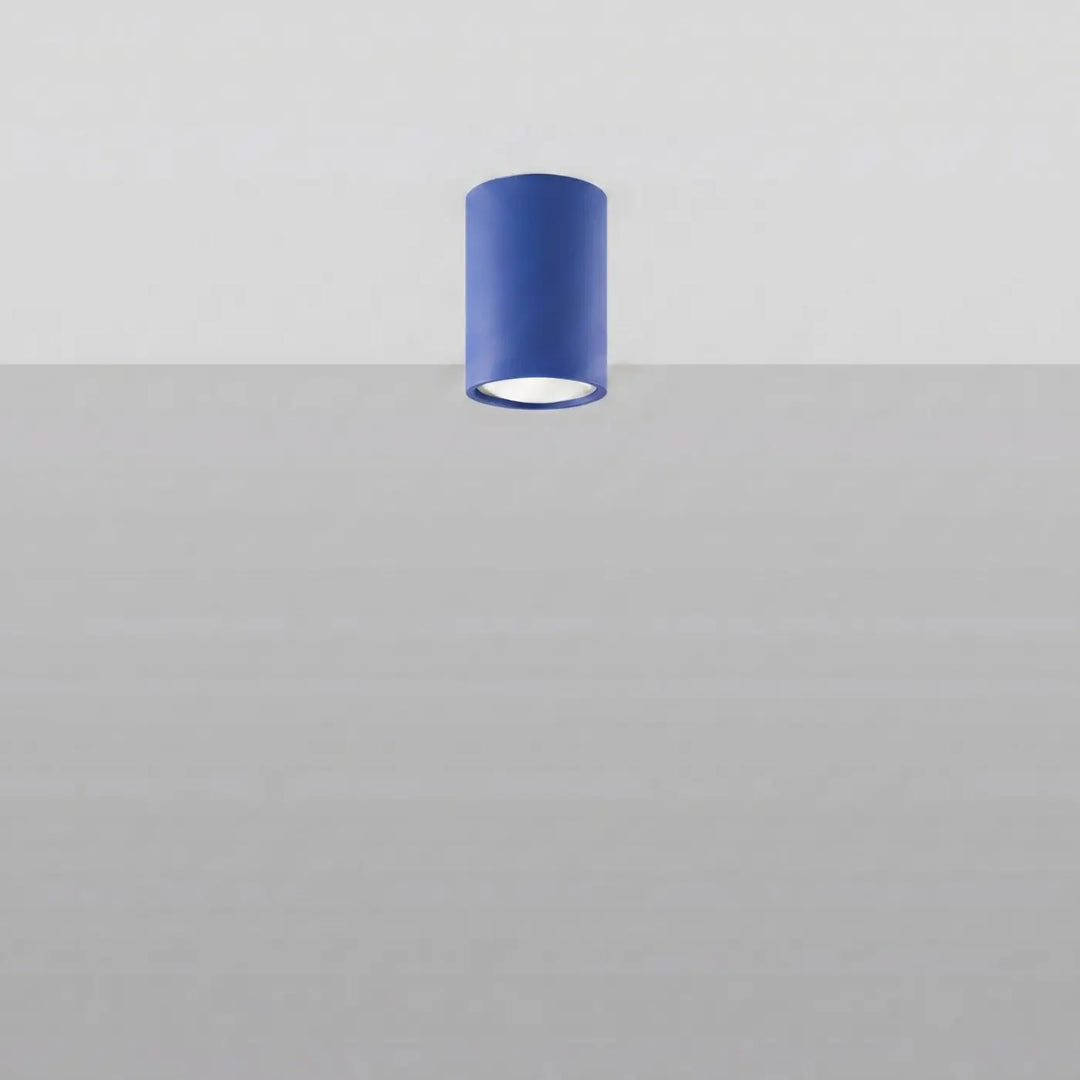 Luminaire Plafonnier outremer éteinte, vue rapprochée