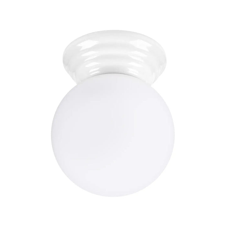 Plafonnier zori blanc avec globe en verre dépoli et base translucide striée pour une belle décoration
