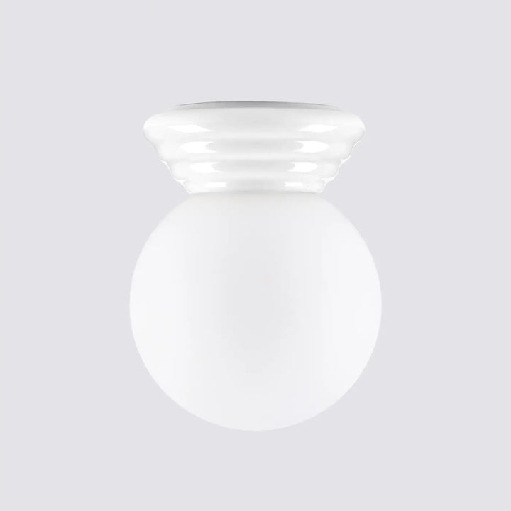 Plafonnier zori blanc en verre opale avec haut arrondi nervuré, lampe zori idéale pour une belle décoration aux qualités esthétiques