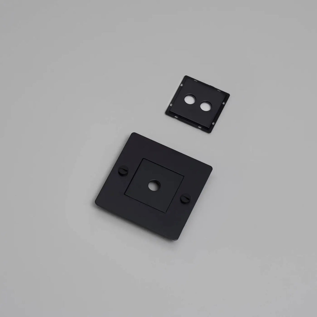 Plaque de finition Wall Plate 1 poste avec inserts sans logo, finition noire #couleur_noir