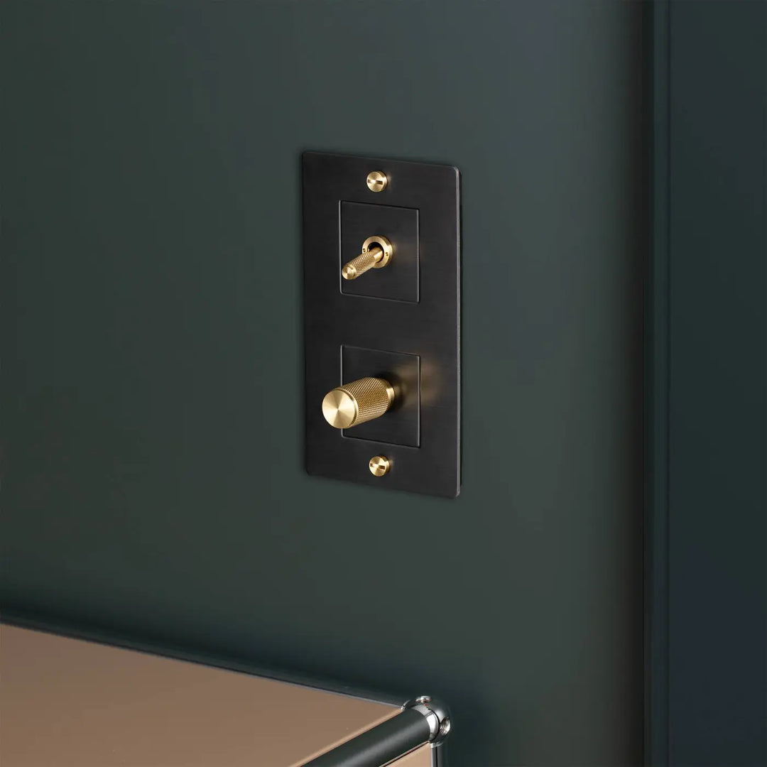 Plaque de finition Wall Plate #couleur_gris
