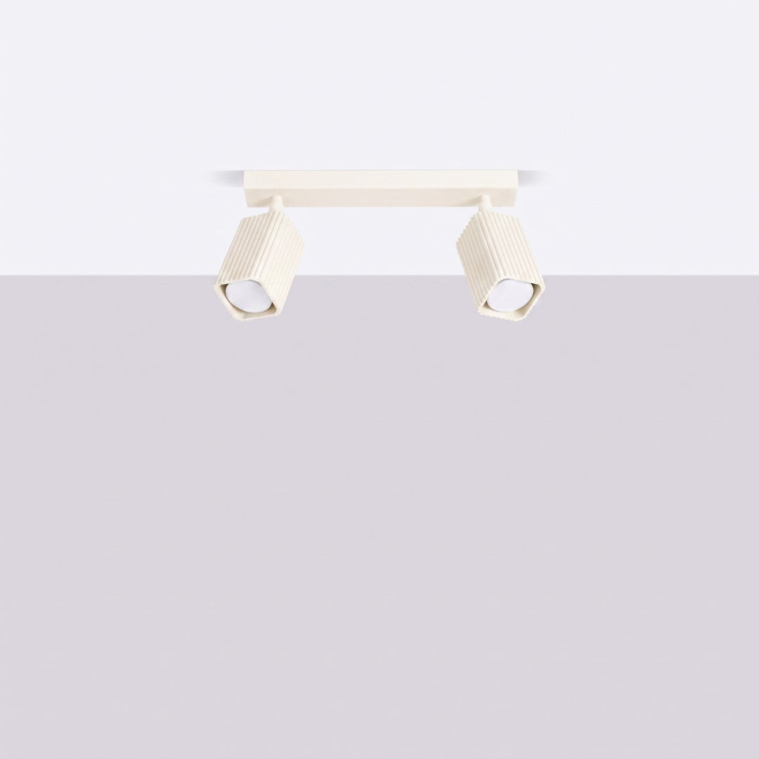 Plafonnier Rayo beige en rampe à spots orientables, éteint