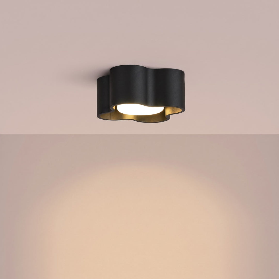 Plafonnier Ovio noir en aluminium, allumé