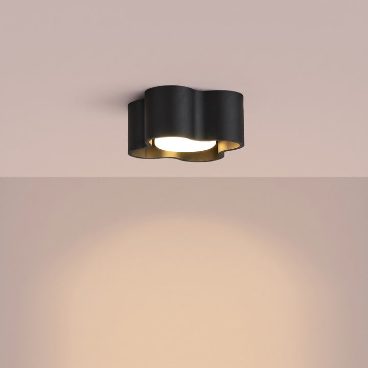 Plafonnier Ovio noir en aluminium, allumé