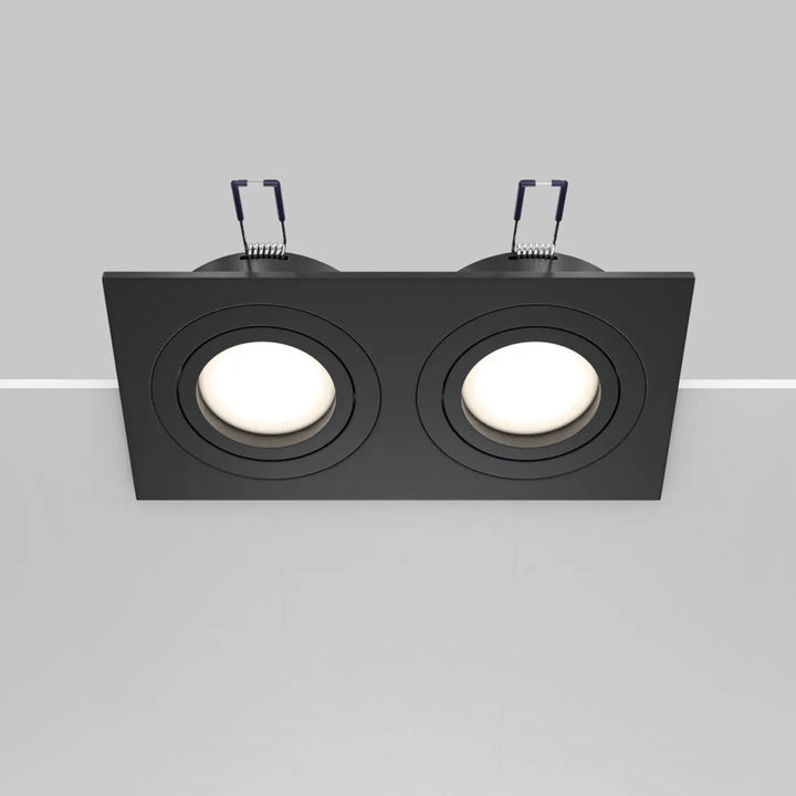 Spot encastrable double atom noir avec deux spots circulaires lumineux encastrables au plafond