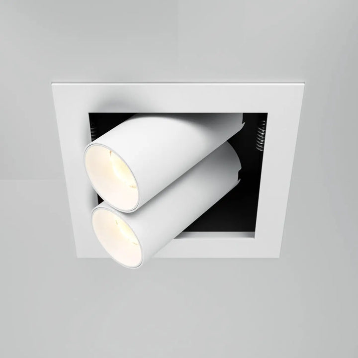 Spot magnum encastrable double blanc avec deux têtes cylindriques et cadre carré moderne en métal