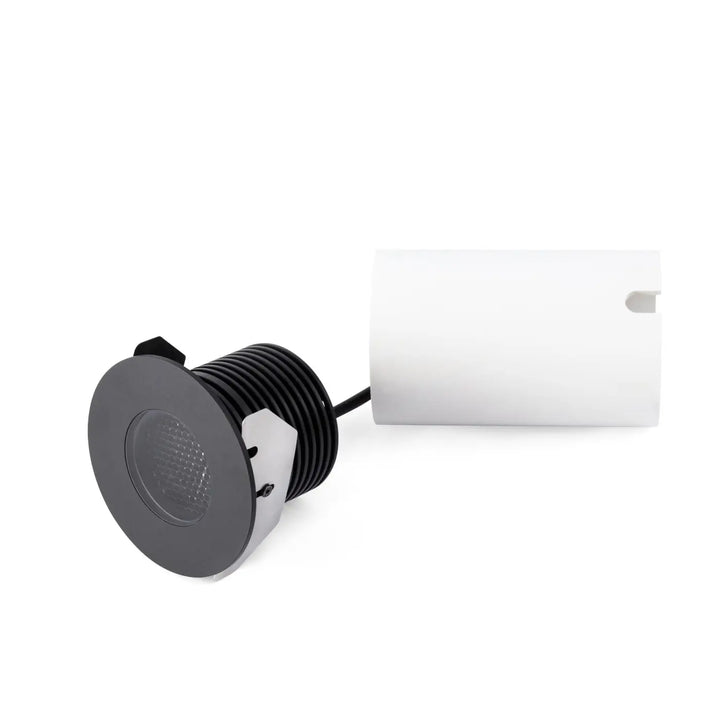 Spot encastré de sol Grund Ø 8 cm noir anodisé 2700 K de Faro Barcelona