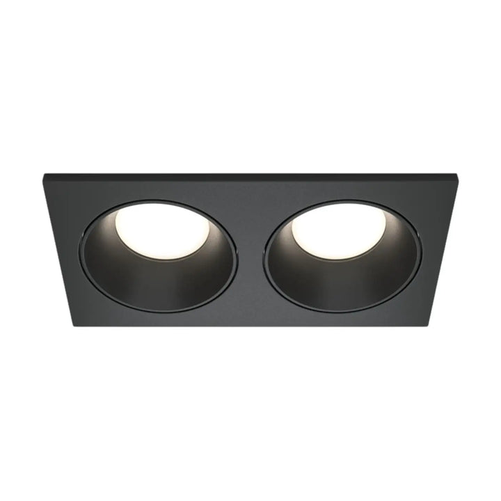 Spot zoom double luminaire encastré rectangulaire noir avec deux spots ronds éclairés