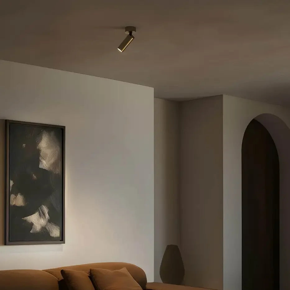 Spot Stan Slim bronze de Faro Barcelona en situation