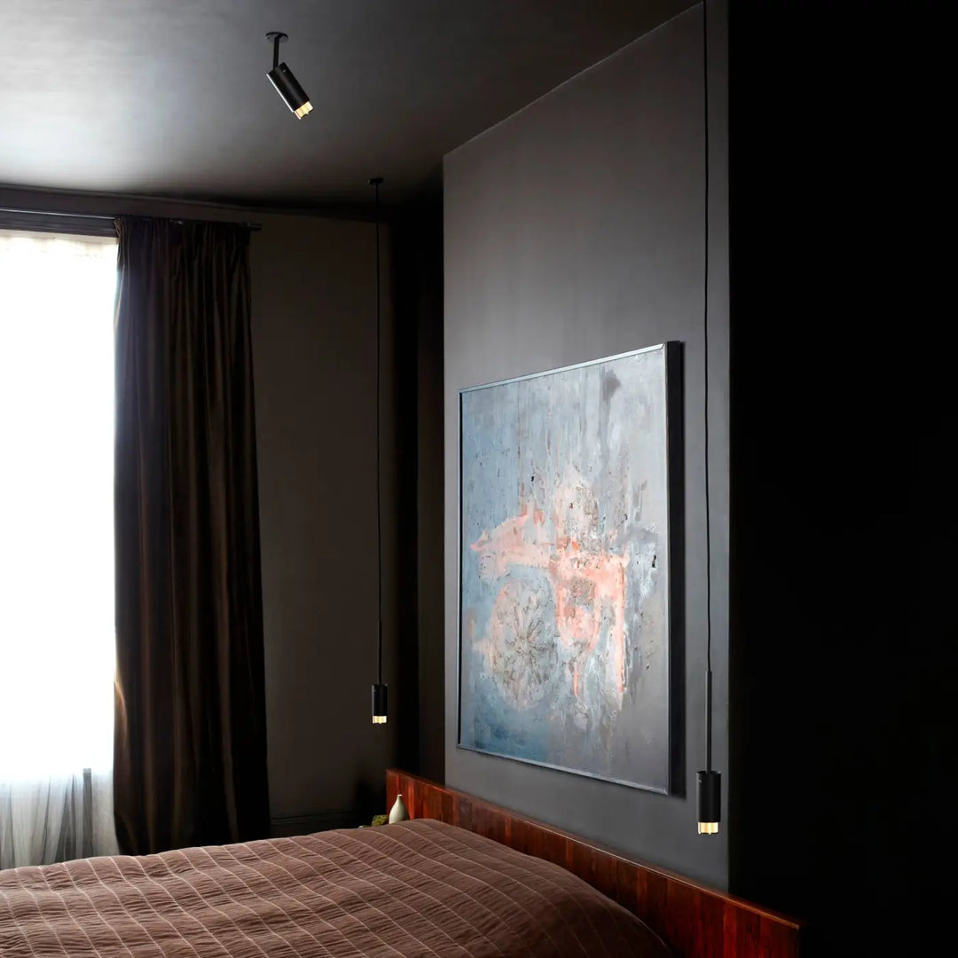 Spot Exhaust Graphite finition laiton dans un intérieur #couleur_dor