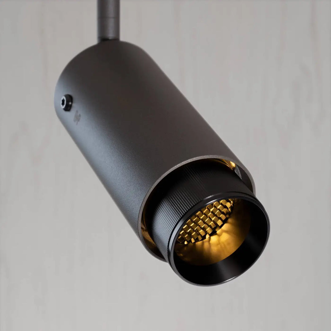 Spot orientable Exhaust à gravure alignée Graphite finition grise, vue 2 #couleur_gris