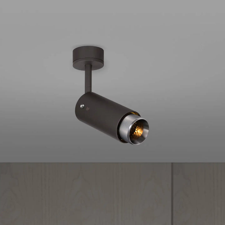 Spot orientable Exhaust à gravure quadrillée Graphite finition acier, vue 3 #couleur_argent