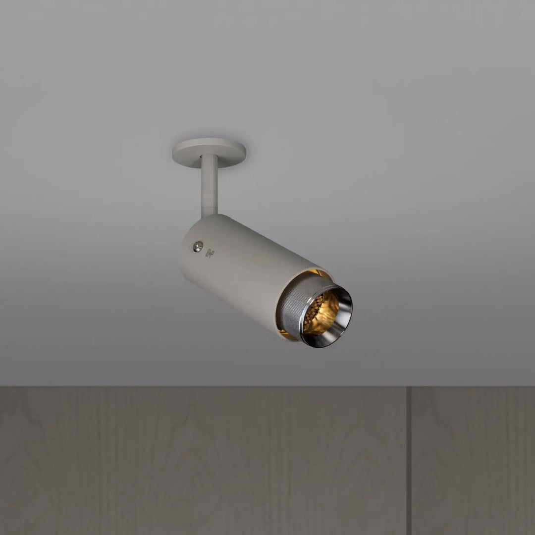 Spot orientable Exhaust à gravure alignée Pierre finition acier #couleur_argent