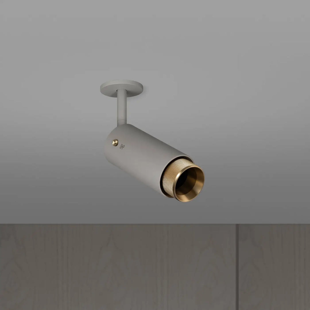 Spot orientable Exhaust à gravure quadrillée Pierre finition laiton, vue 2 #couleur_dor