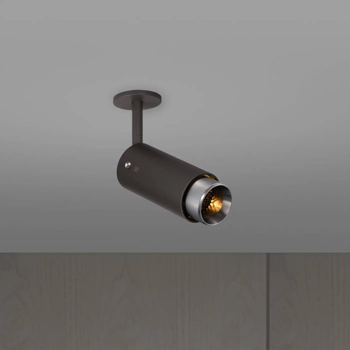 Spot orientable Exhaust à gravure quadrillée Graphite finition acier #couleur_argent