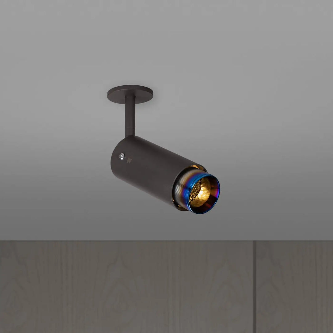 Spot orientable Exhaust à gravure alignée Graphite finition acier brûlé #couleur_multicolore