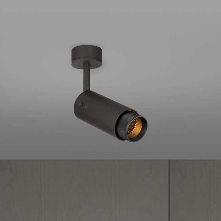 Spot orientable Exhaust à gravure quadrillée Graphite finition bronze fumé, vue 3 #couleur_gris