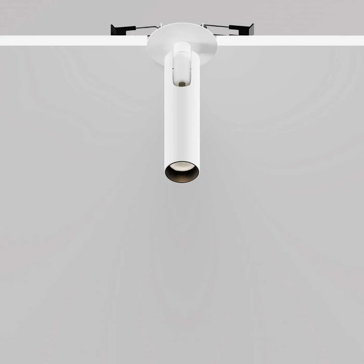 Spot semi-encastré focus tube ultra-fin en blanc avec led intégrée et intérieur noir au design moderne