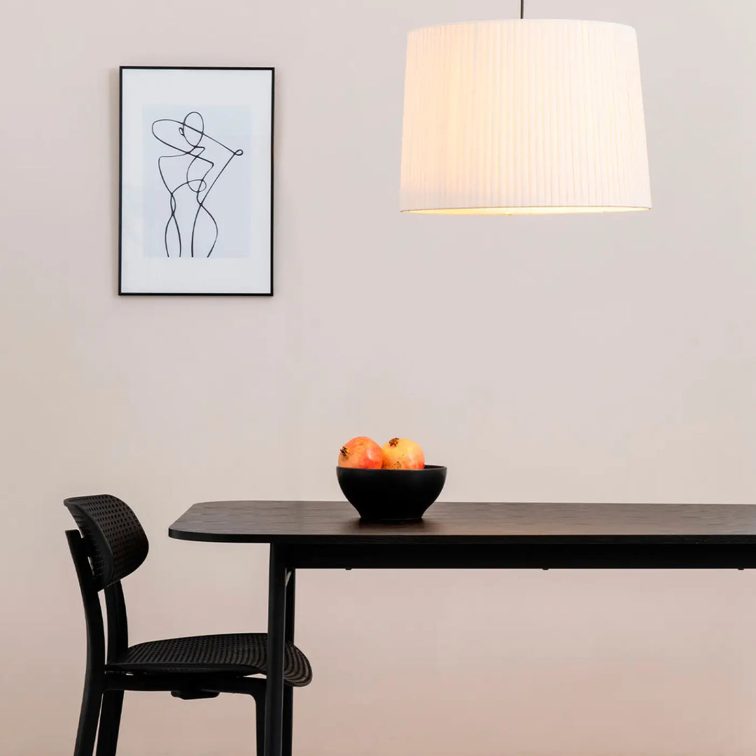Suspension Samba beige de Faro Barcelona en situation