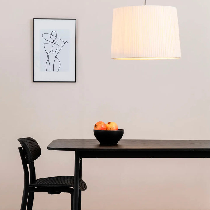 Suspension Samba beige de Faro Barcelona en situation