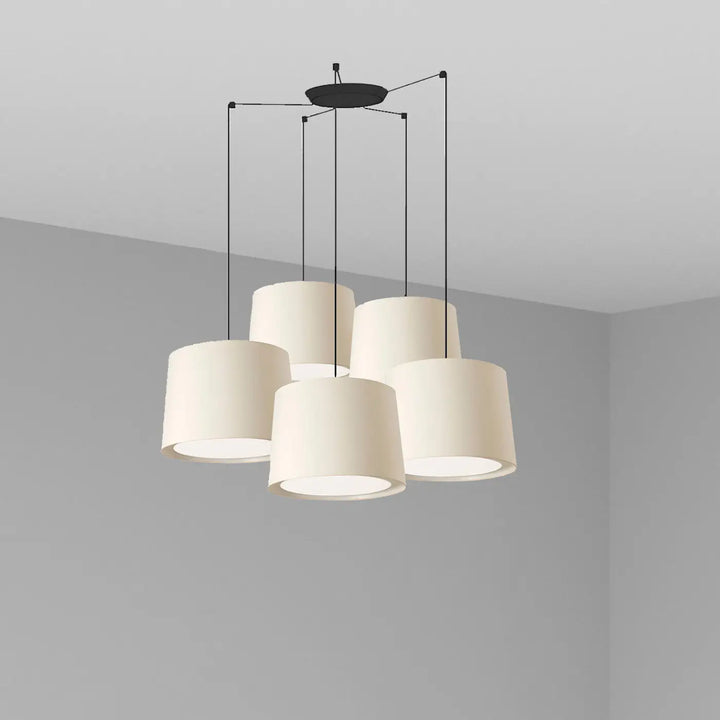 Suspension Conga 5 lumières abat-jour blanc de Faro Barcelona