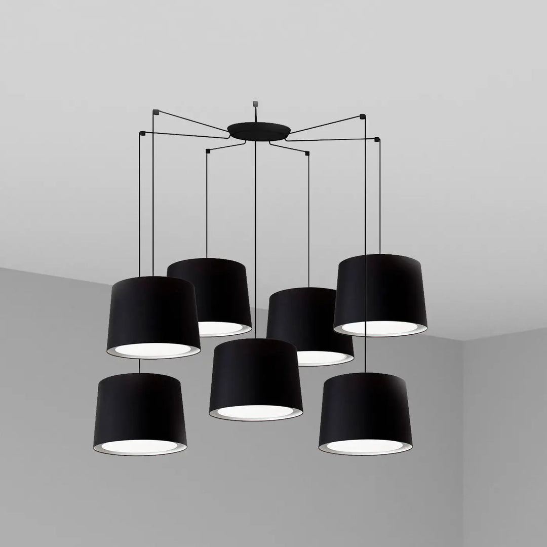 Suspension Conga 7 lumières abat-jour noir de Faro Barcelona