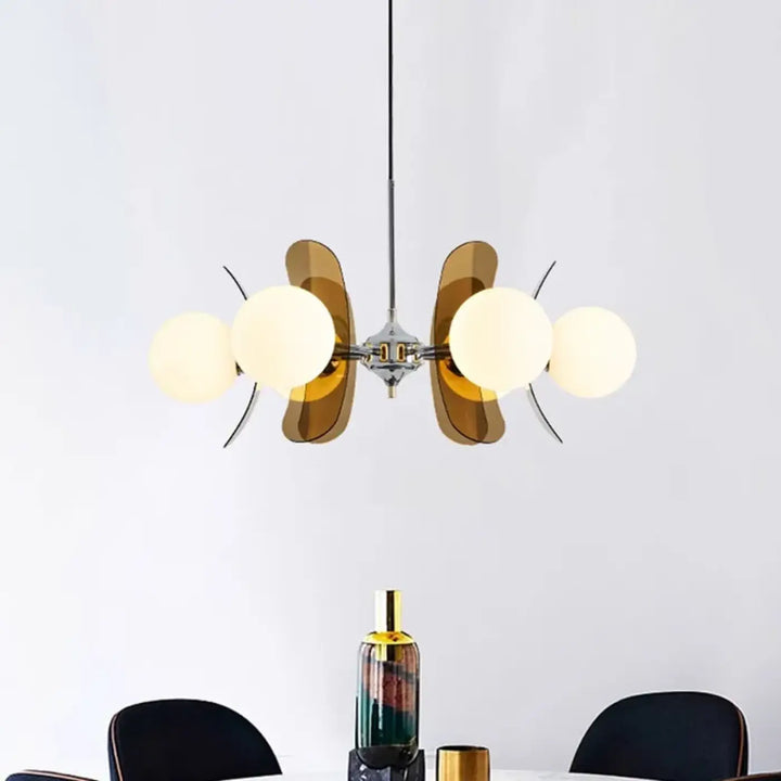 Suspension acrylique design sculptural et verre style raffiné