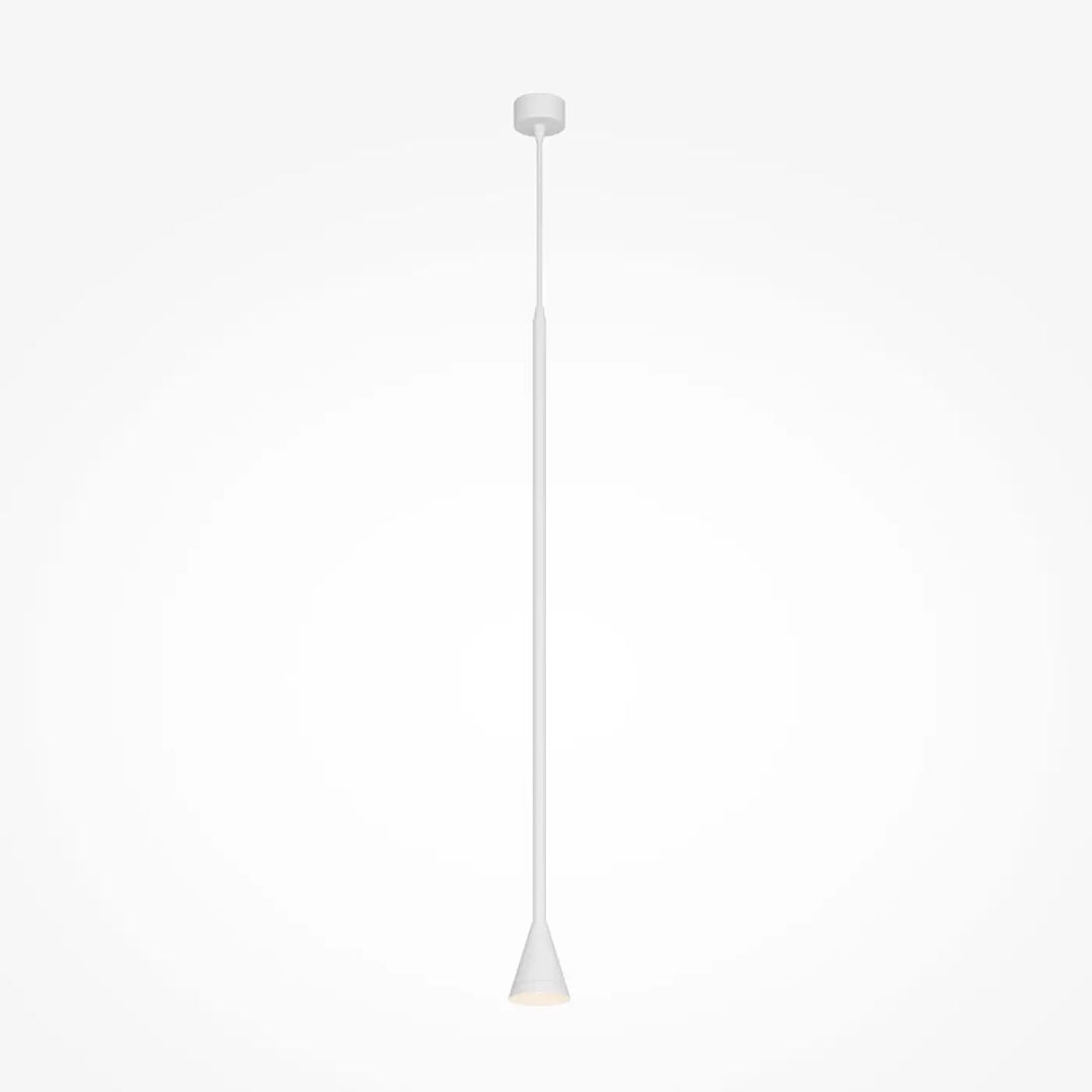 Suspension luminaire arrow blanc minimaliste avec abat-jour conique au-dessus d’un îlot avec culot gu10