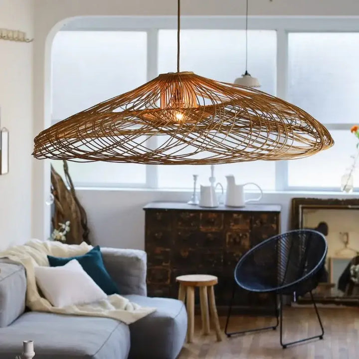 Suspension Bambou Tressé Design Aérien Forme Organique
