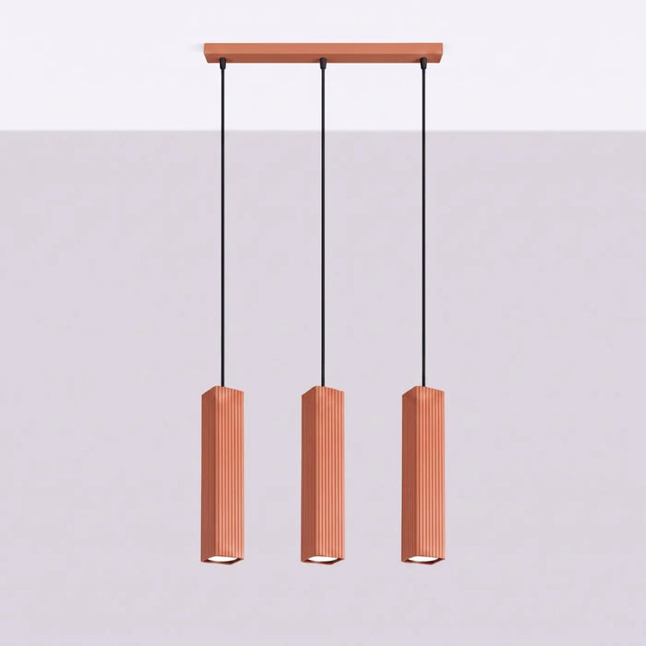 Suspension Rayo ocre rouge en ligne à 3 tubes cannelés, éteinte