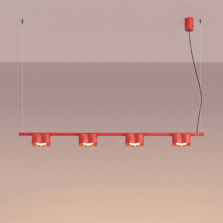 Suspension Ovio rouge en aluminium, allumée
