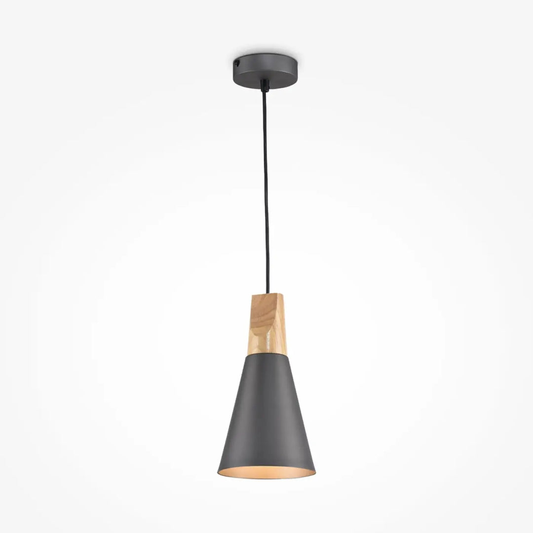 Suspension luminaire bicon es avec abat-jour conique noir mat et accent bois naturel idéale au-dessus d’une table salle à manger