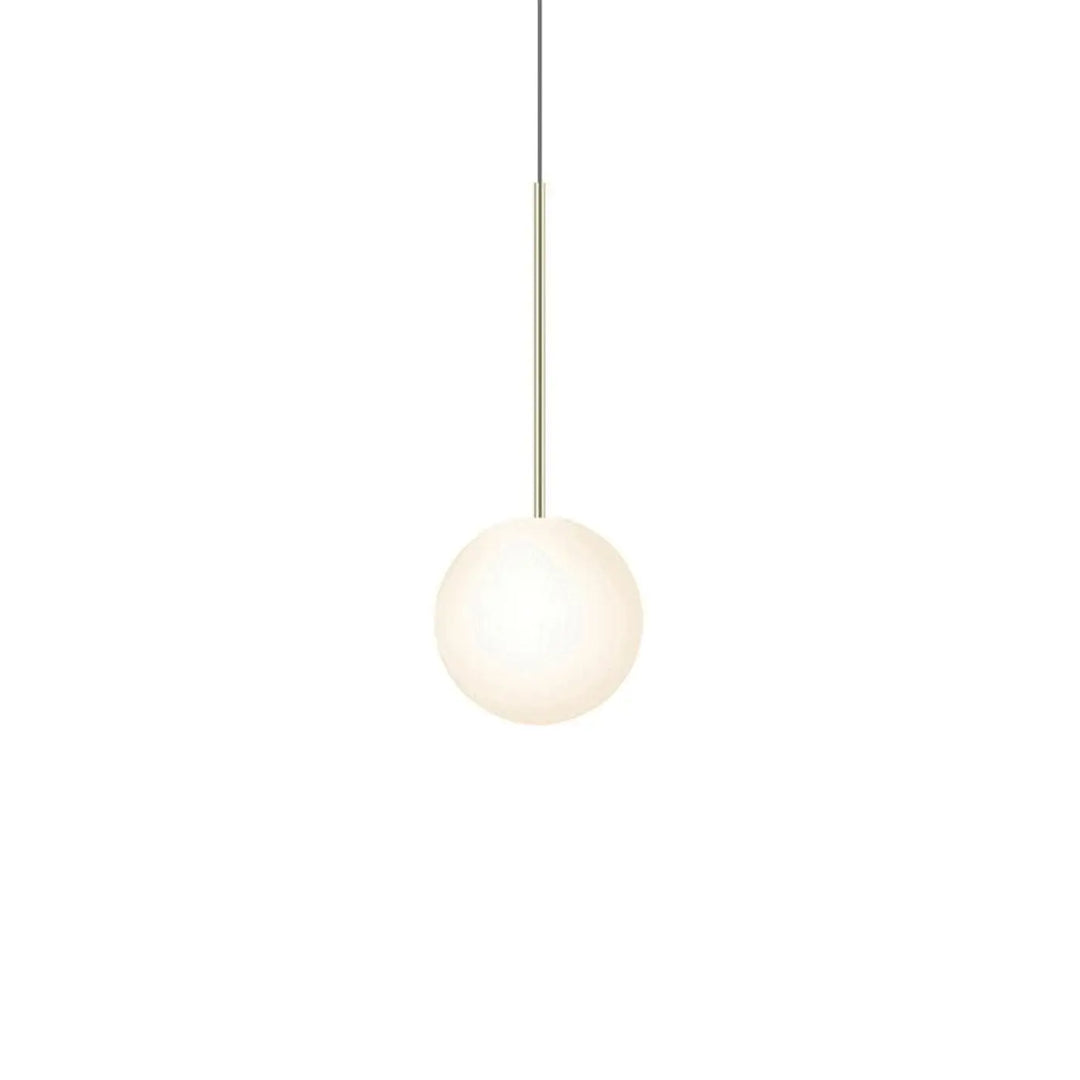 Suspension Bola Sphere dorée, globe en verre opale de 20 cm