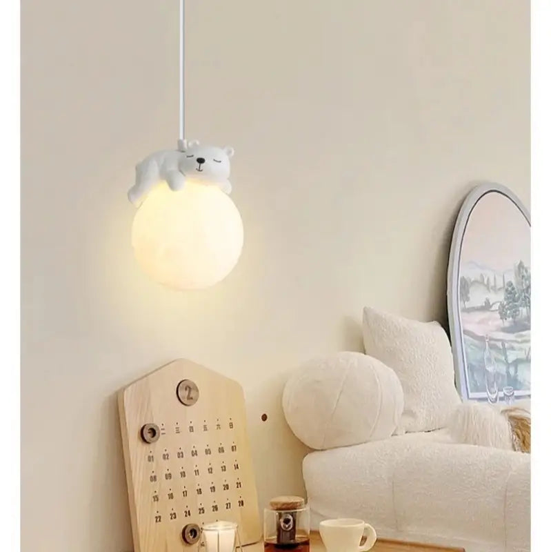 Suspension boules LED avec animaux polaires pour chambre enfant