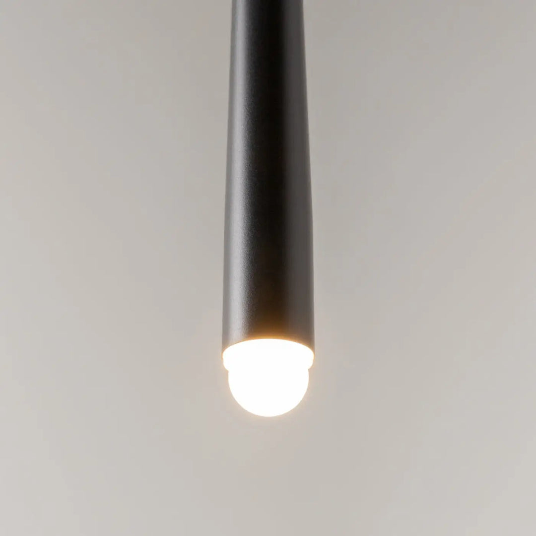 Suspension luminaire cascade conique noir avec led intégrée pour cage d’escalier ou éclairage d’une table