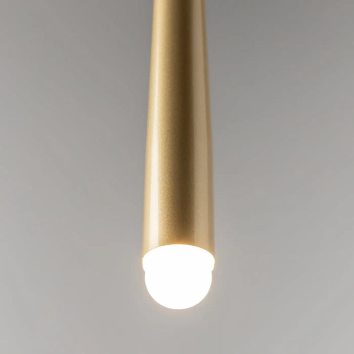 Suspension luminaire cascade conique en laiton avec led intégrée pour éclairage chaleureux d’une table ou cage d’escalier