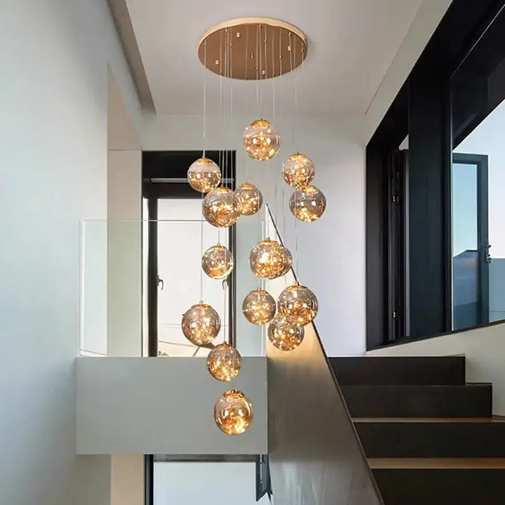 Suspension Cascade Moderne Boules Cristal Ambiance Chic