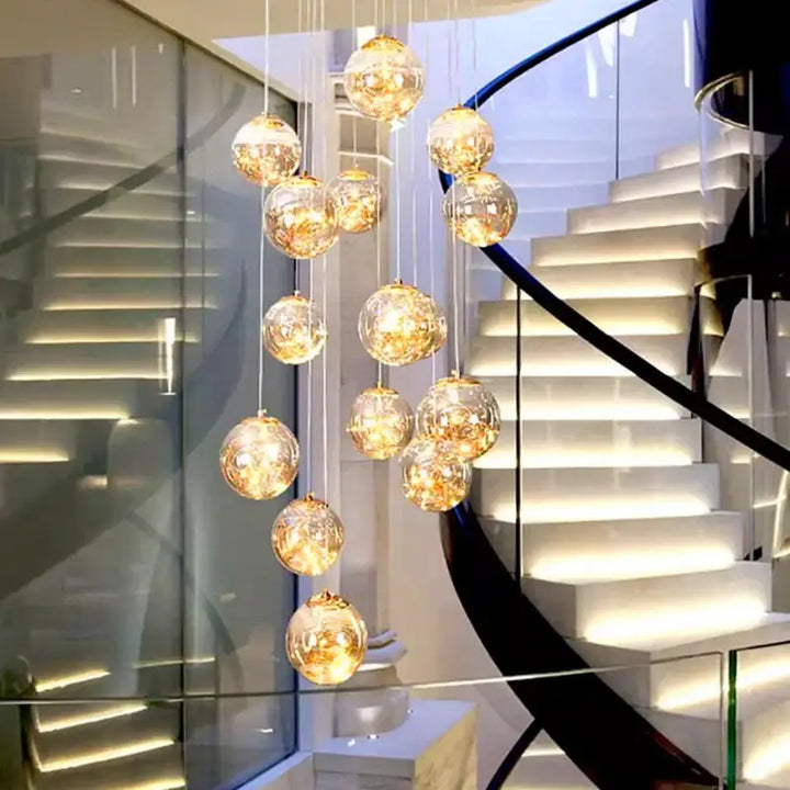 Suspension Cascade Moderne Boules Cristal Ambiance Chic