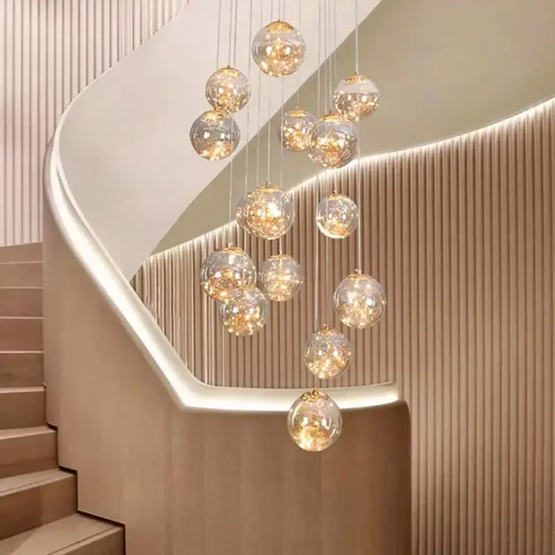 Suspension Cascade Moderne Boules Cristal Ambiance Chic