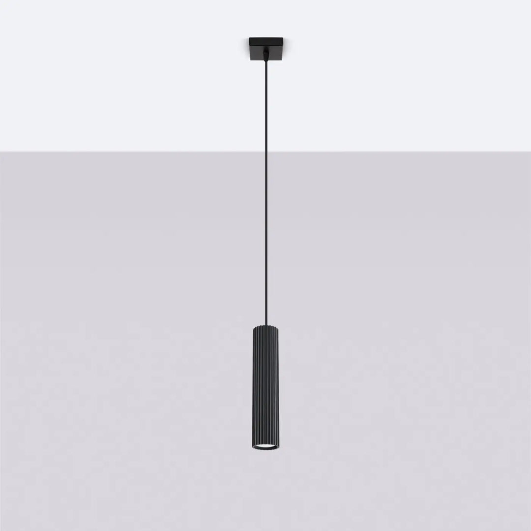 Suspension Luminaire noir éteinte, vue rapprochée